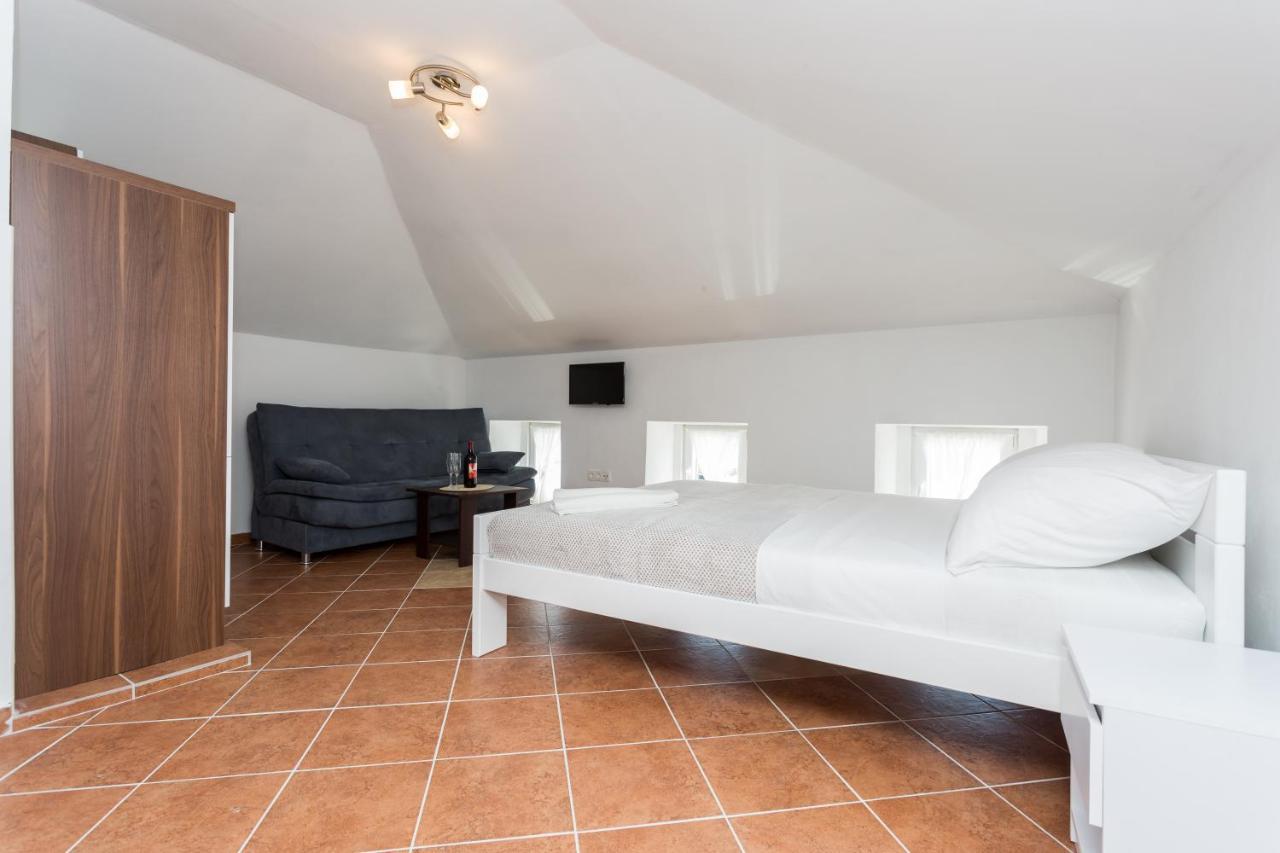 Apartma Obala *